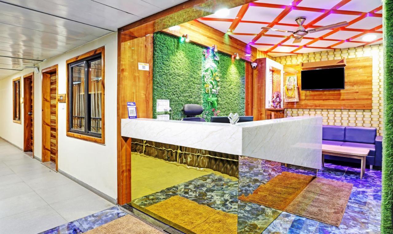 Itsy Hotels Rk Palace Вадодара Экстерьер фото